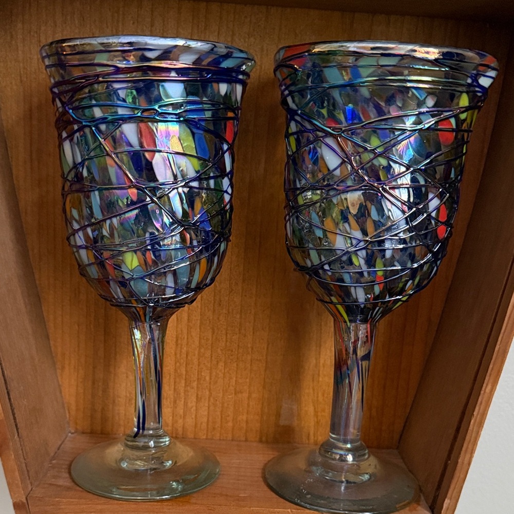 Mexican hand blown confetti Handcrafted Wine Glass Set X2